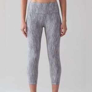 Lululemon Wunder Under Arrow Jacquard Cropped 21” Leggings 10